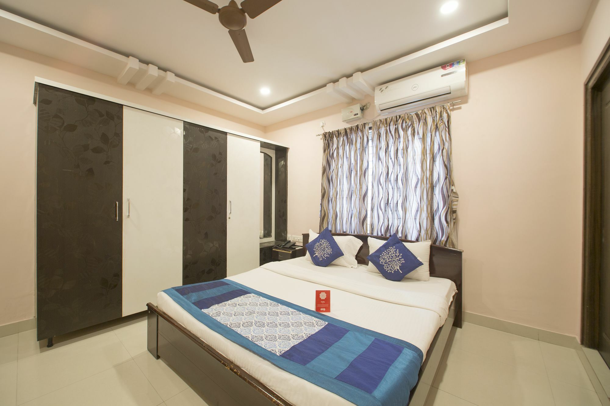 Oyo 10373 Apartment The Icon Homes ไฮเดอราบัด ภายนอก รูปภาพ