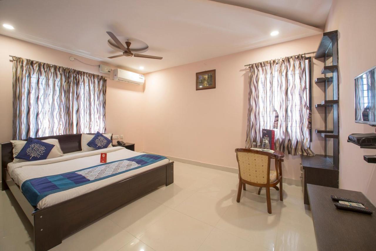 Oyo 10373 Apartment The Icon Homes ไฮเดอราบัด ภายนอก รูปภาพ